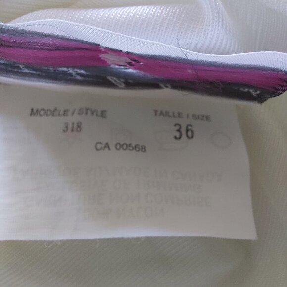 Vintage Intimate Details Intimes Ivory Lace Slip Nightgown, Size 36 - Picture 6 of 6